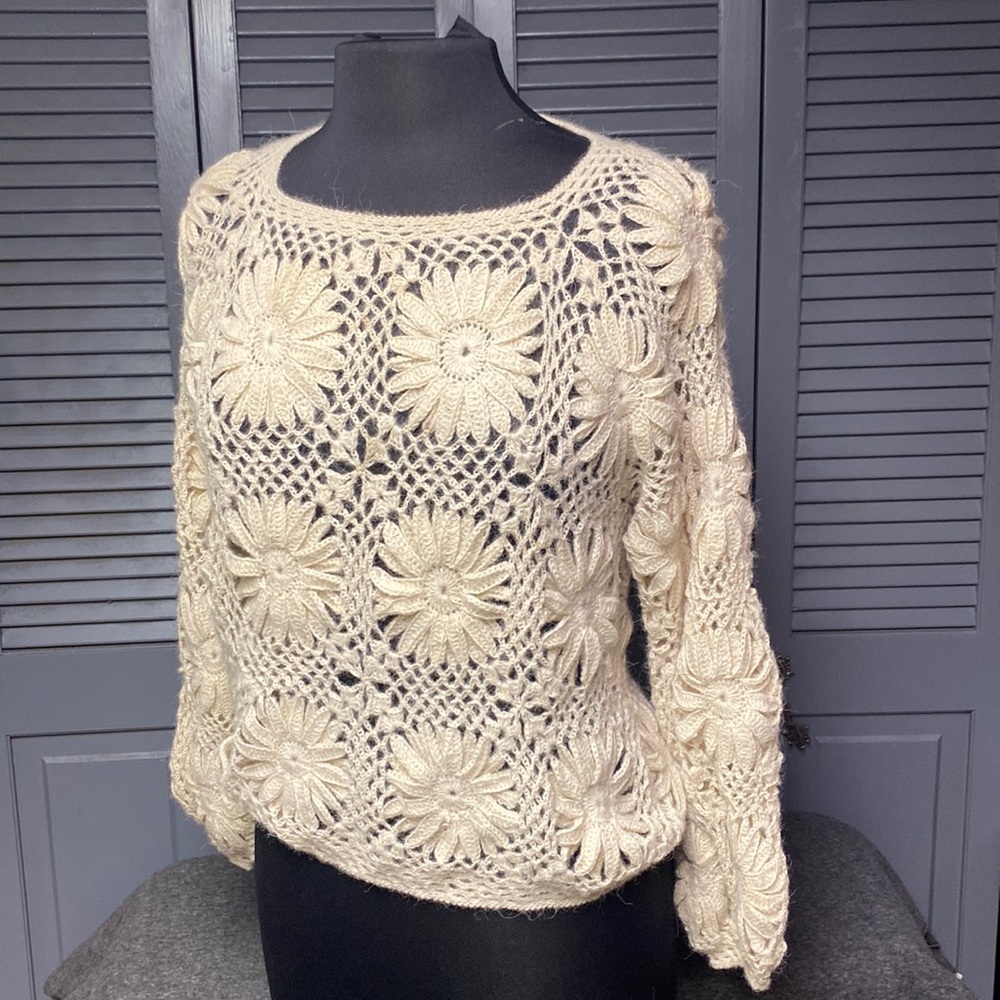 Mon Repos Handmade Alpaca Wool Lace Sweater